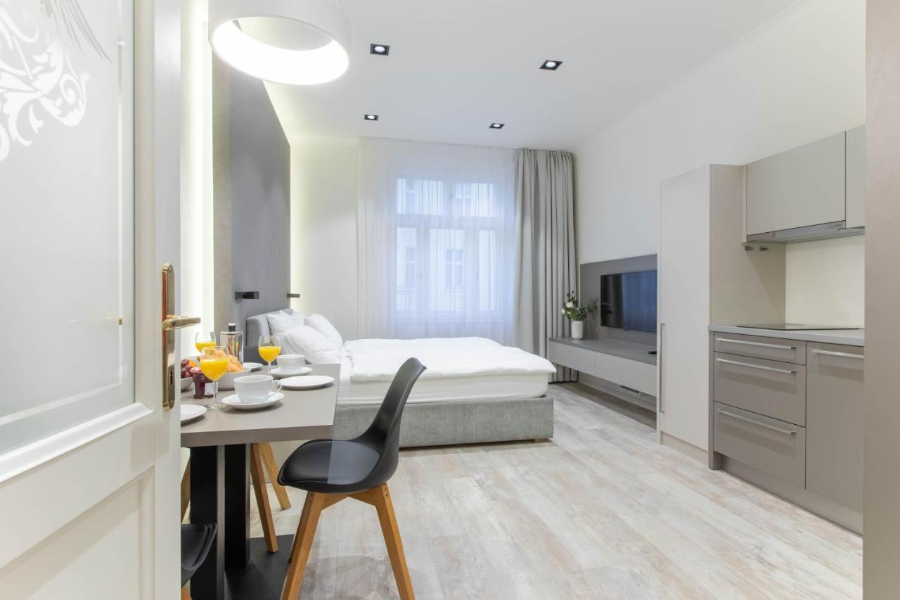Otel Lampi 2*