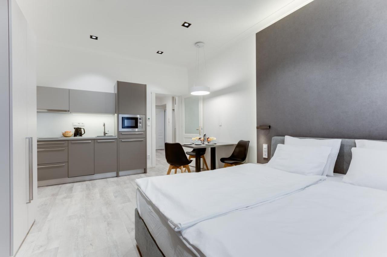 Otel Lampi