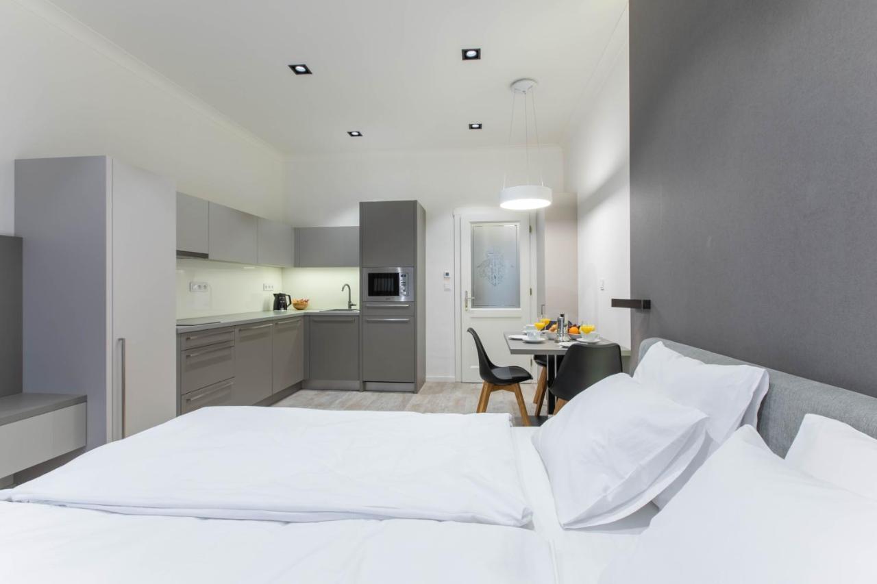 Otel Lampi 2*